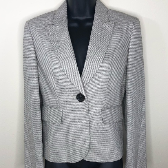 Kasper Separates- Chic Blazer-Size 2P - Picture 2 of 4